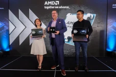 AMD Perluas Portfolio...