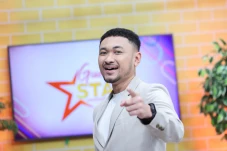 Memilih Solo Karir,...