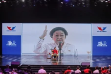 Hadiri Mukernas Partai...
