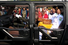 Kirab Bendera Merah...