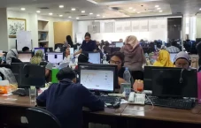 Tersedia di TPFx, MetaTrader...