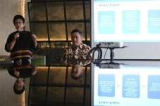 Diskusi Sanitasi dan...