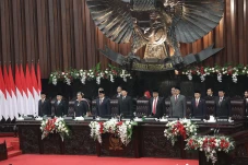 Sidang Paripurna Akhir...
