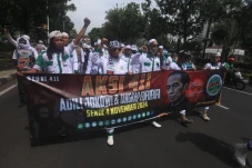 Aksi Reuni 411 Tuntut...