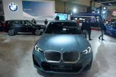 BMW Perkuat Kehadiran...