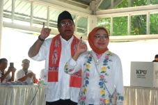 Momen Rano Karno dan...