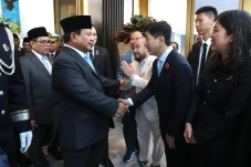Arsjad Rasjid : Sinergi,...