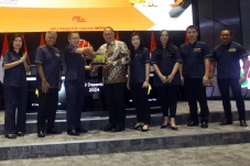 MR DIY Resmi Melantai...