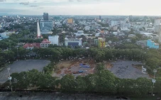 Revitalisasi Lapangan...