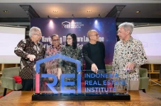 IREI Gelar Talkshow...