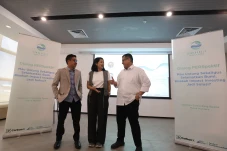 Diskusi Perspektif Bertajuk...