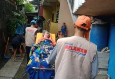 Relawan Indonesia CARE...