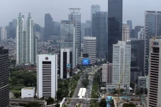Neraca Perdagangan Indonesia...