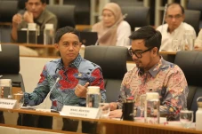 Raker Komisi XII DPR...