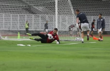 Latihan Timnas Indonesia...