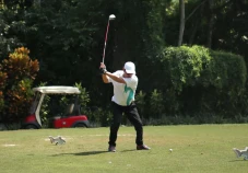 Turnamen Golf Jadi Ajang...