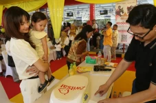 Edukasi Kesehatan Kulit...