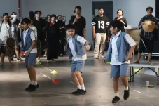 Jelang Pertunjukan Musikal...