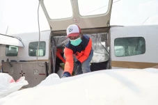 Melihat Persiapan Operasi...