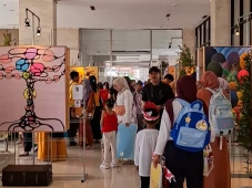 Merenungkan Makna Bahagia...