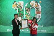 Grab Indonesia Raih...