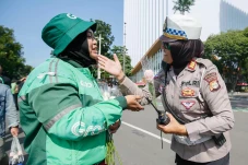 Indahnya Persatuan,...
