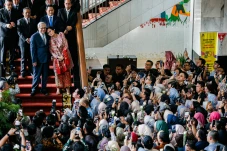 Pegawai Kemenkeu Iringi...