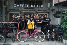 United Bike Ajak Masyarakat...