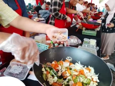 Keseruan Lomba Masak...