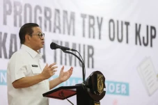 Gubernur Pramono Luncurkan...