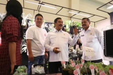 Resmi Dibuka, FLOII...