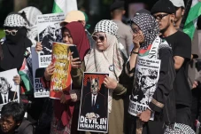 Aksi Solidaritas untuk...