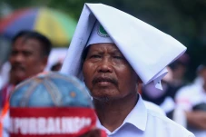 Aksi Ribuan Guru Swasta...