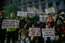 Komunitas Kreatif Turun...