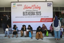 Penyaluran BLT Kesra...