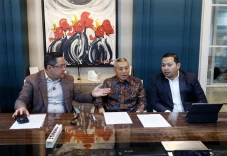 Tim Hukum Nadiem Makarim...