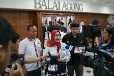 Resmi Dilantik, Diana...