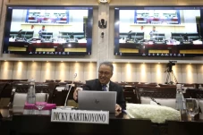 Uji Kelayakan dan Kepatutan...