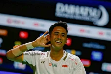 Gelar Super 500 Pertama,...