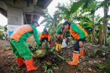 Kerja Bakti Serentak...