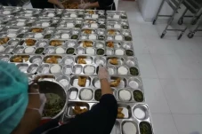 MBG Hadirkan Pekerjaan...