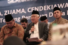 Cendekiawan Muslim Serukan...