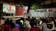 Begini Suasana Nobar...