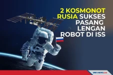 2 Kosmonot Rusia Sukses...