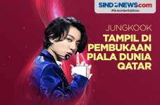 Jungkook Tampil di Upacara...