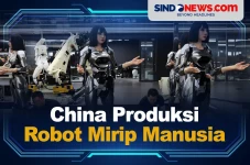 China Produksi Robot...