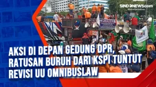 Aksi di Depan Gedung...