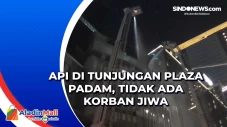 Api di Tunjungan Plaza...