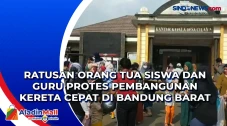 Ratusan Orang Tua Siswa...