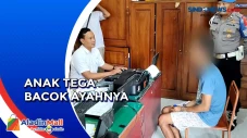 Anak Bacok Ayahnya di...